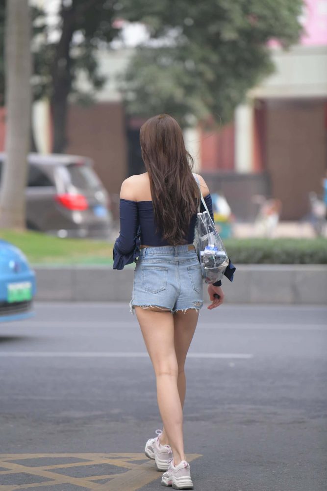 妩媚又性感的广东姑娘【713P】J1440-枫林图图