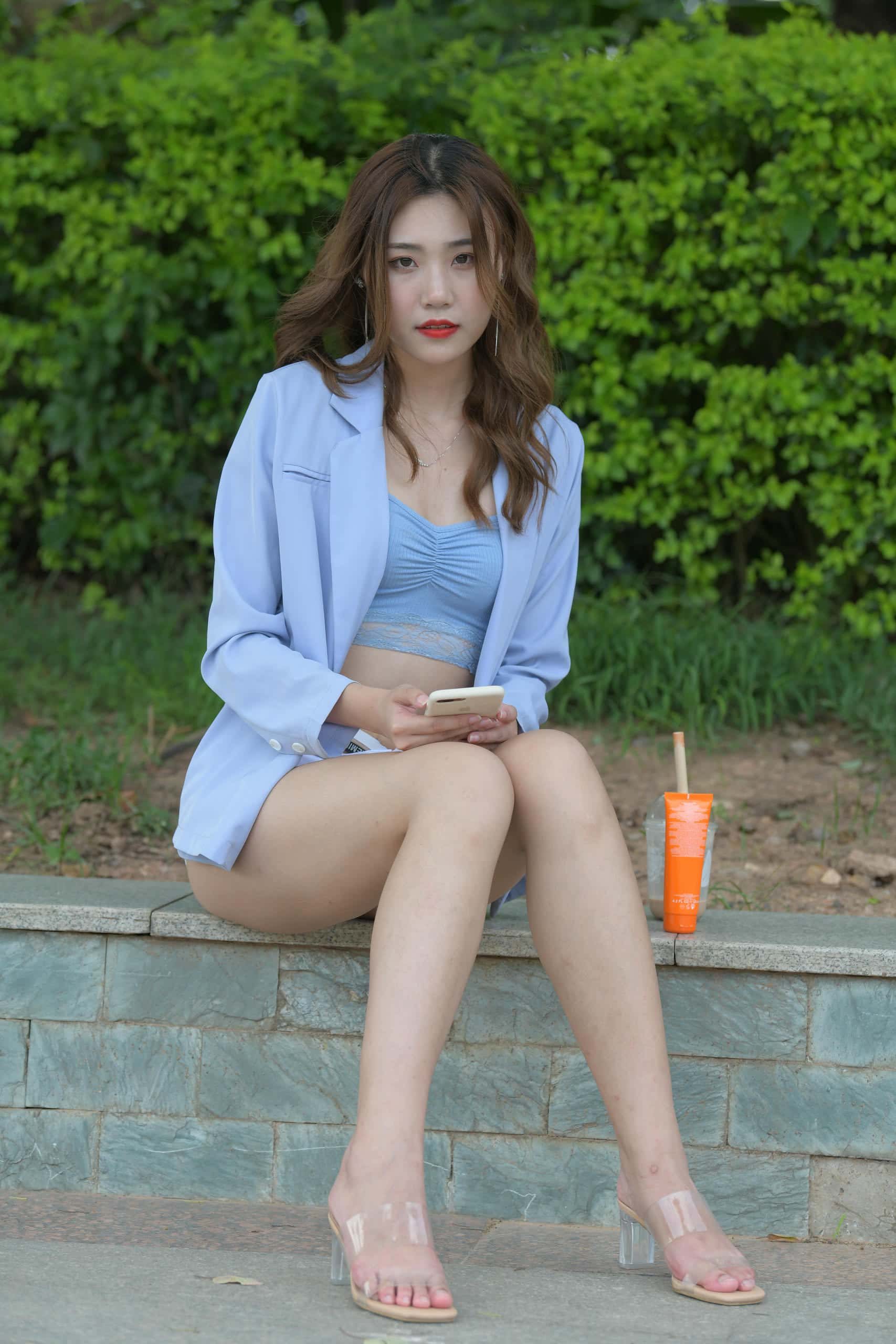 图片[1]-白色热裤女孩【1133P】J1680-枫林图图