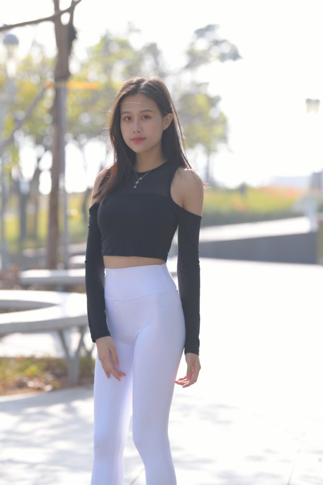 穿紧身白裤的端庄女孩 J1436 674P1V-22.2GB-枫林图图