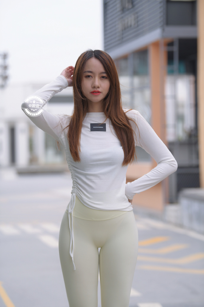 图片[1]-漂亮的白色瑜伽裤女孩 J1441 696P1V-21.4GB-枫林图图