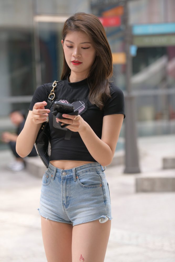 J1975 344P-7.75GB-街图社
