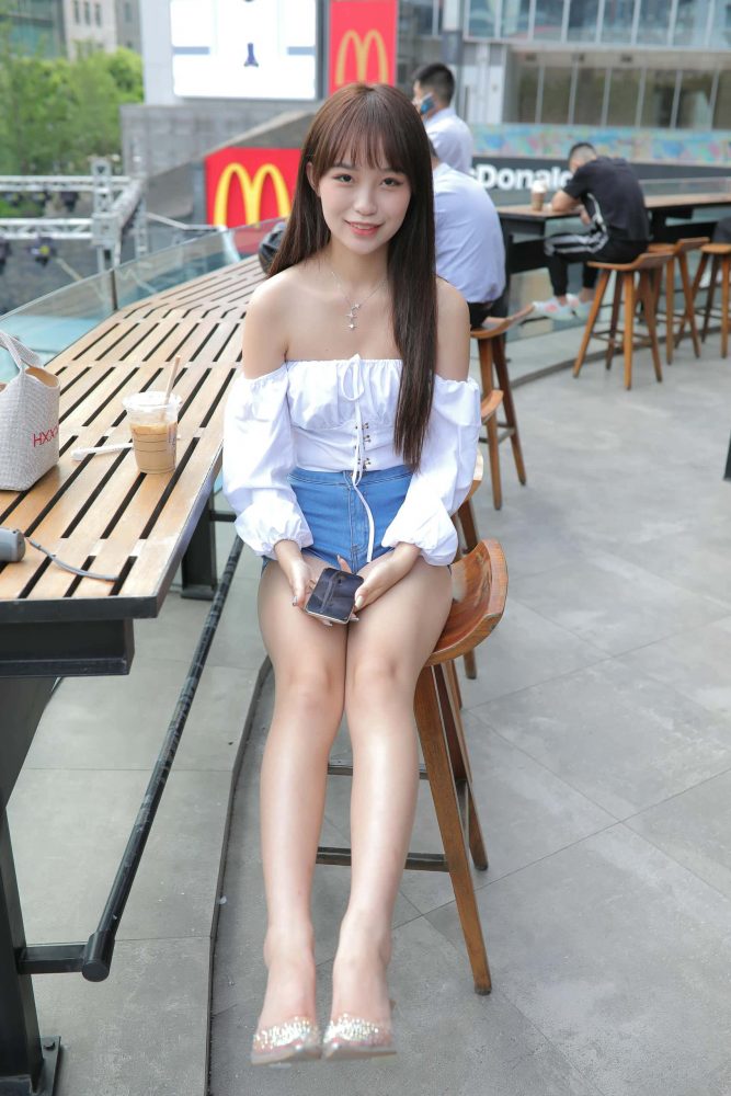 清新可爱的热裤女孩【419P】J2175-枫林图图