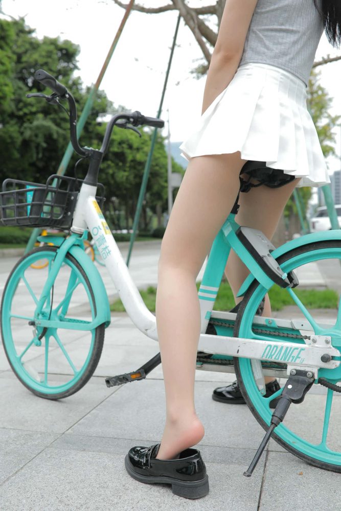 百褶裙少女的心事【476P】J1374-枫林图图