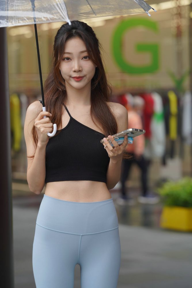 大眼睛瑜伽裤女孩J2903 988P8V-37.6GB-枫林图图