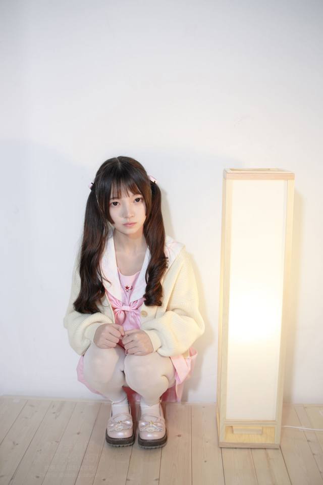 图片[2]-好像有什么心事的白丝双马尾女孩【59P】20022-枫林图图
