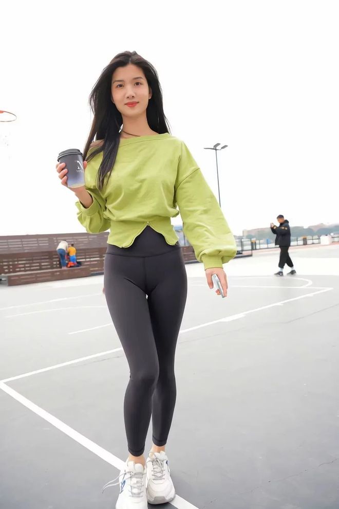 绿色瑜伽裤女孩很开心 J1519 1094P1V-27.6GB-枫林图图