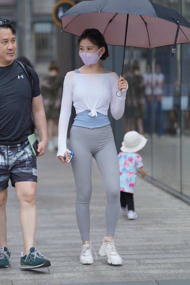 街拍逛街的瑜伽裤小女人  J2874 36P-469MB-枫林图图