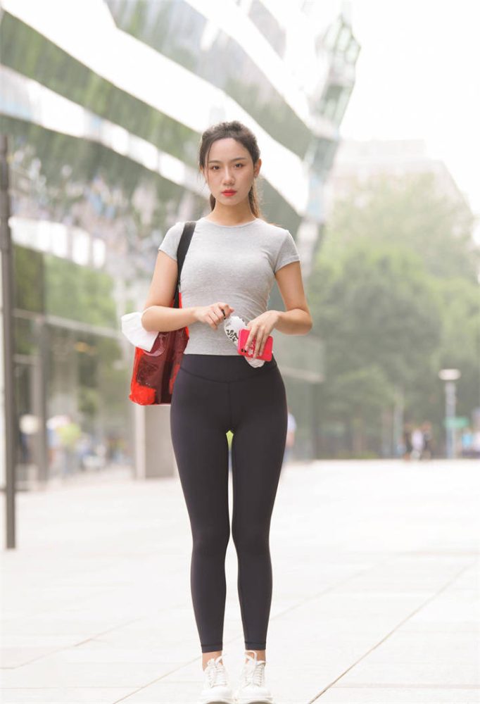 落落大方的瑜伽裤小女人J2221 760P1V-23.7GB-枫林图图