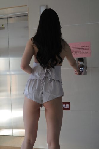 图片[4]-非常有女人味的热裤姑娘【228P】0007-枫林图图