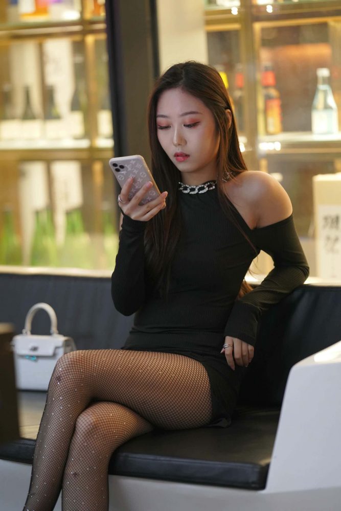 非常妩媚的网格丝袜女孩【186P】000037-枫林图图