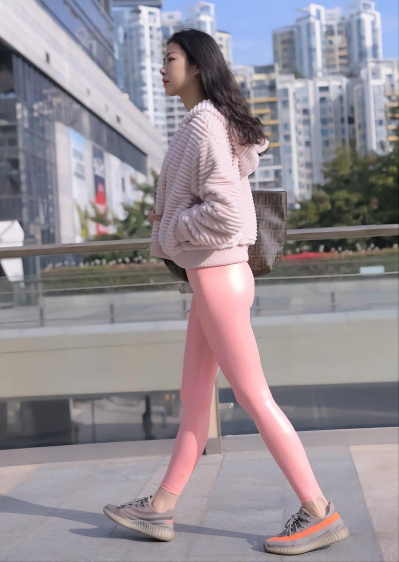 图片[2]-粉红色紧身裤的女孩 J1482 365P2V-18.1GB-枫林图图