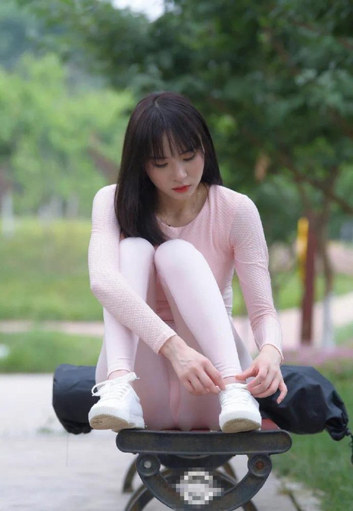 图片[4]-粉粉的瑜伽裤女孩太可爱了 J2090 854P1V-30.4GB-枫林图图