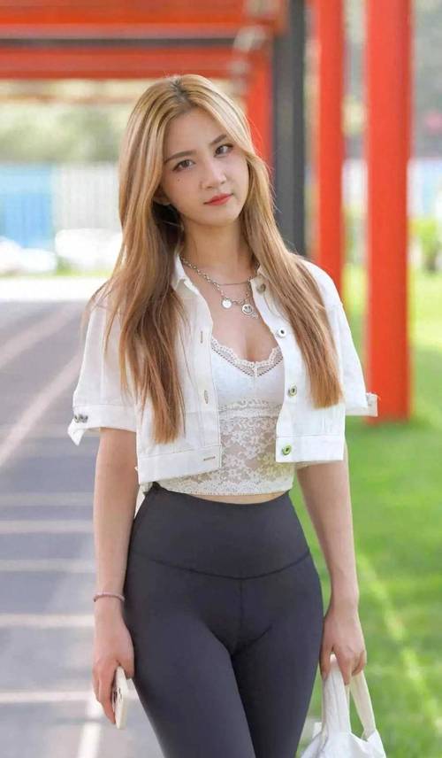 图片[3]-眼神里都是温柔的瑜伽裤女孩J2811 601P-13.3GB-枫林图图