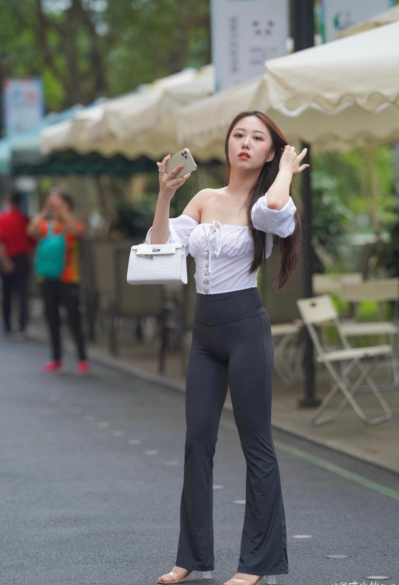 图片[2]-身材非常哇塞的瑜伽裤女孩  J1333 521P6V-21.6GB-枫林图图