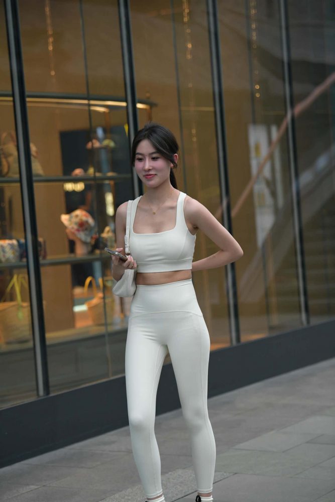 白色瑜伽裤女孩【212P】J8076-枫林图图