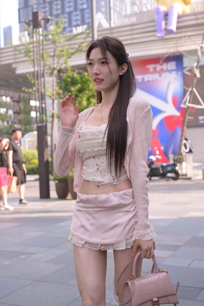 穿蕾丝蛋糕裙的粉色系少女【131P】J7577-枫林图图