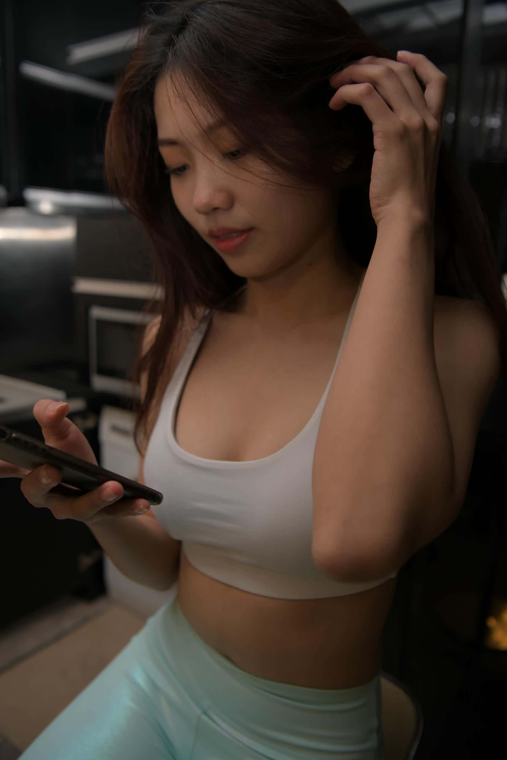 图片[4]-户外玩耍的瑜伽裤小姐姐【467P】J1419-枫林图图