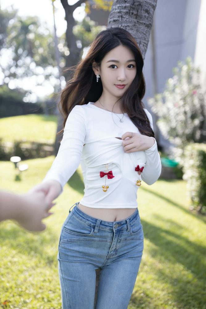 唐安琪 - 户外牛仔裤写真 【40P】P25226-枫林图图