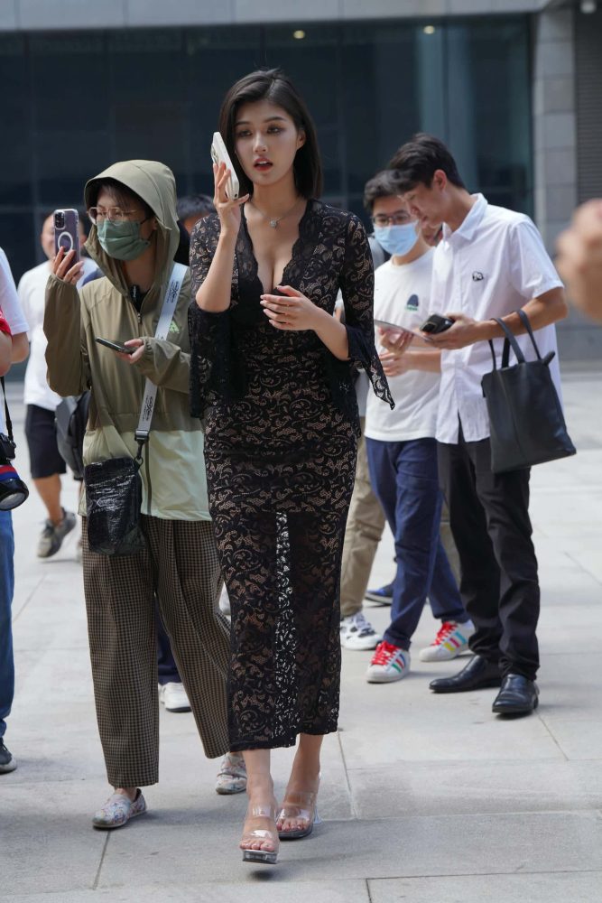穿黑色透明长裙的姑娘【175P】J8257-枫林图图