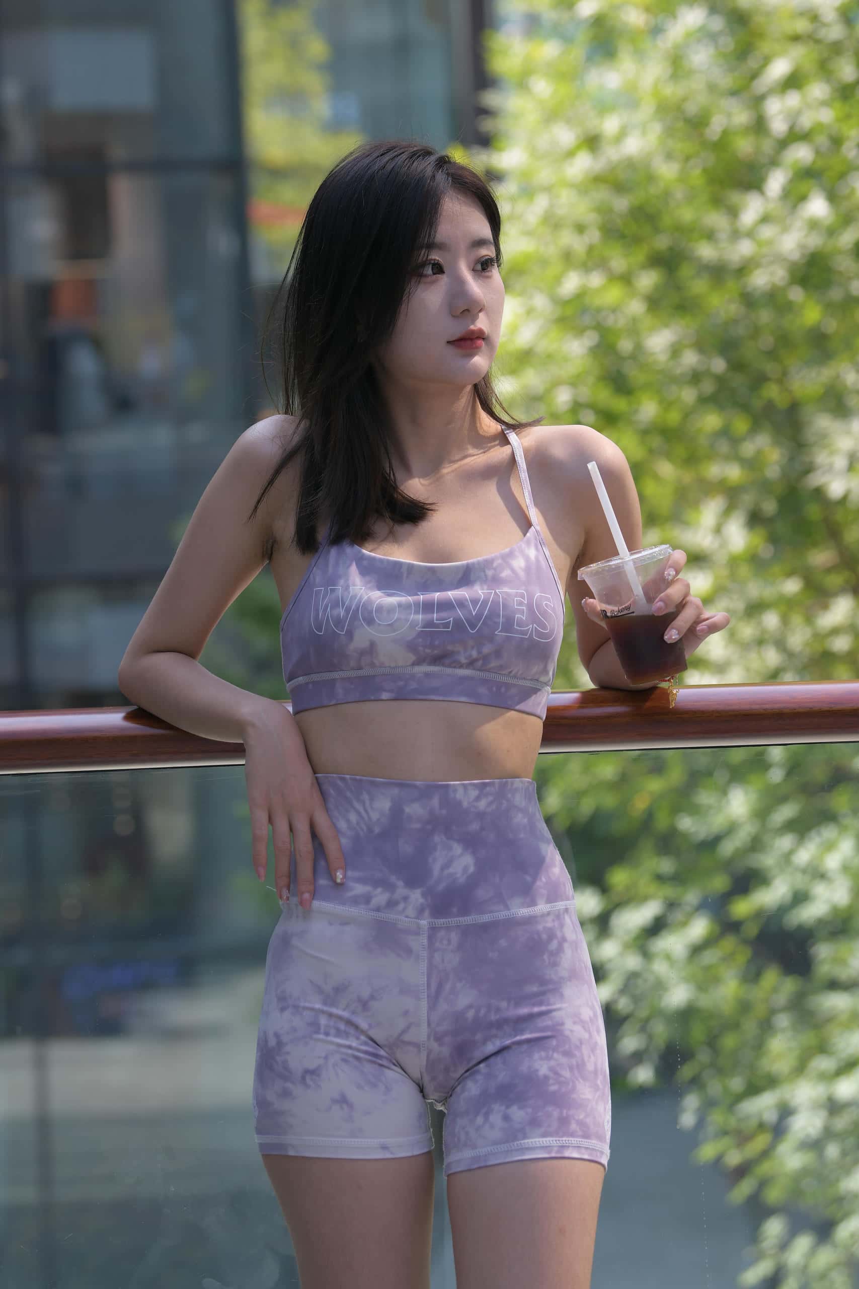 图片[3]-紫粉扎染紧身短裤美眉 【648P】J8295-枫林图图